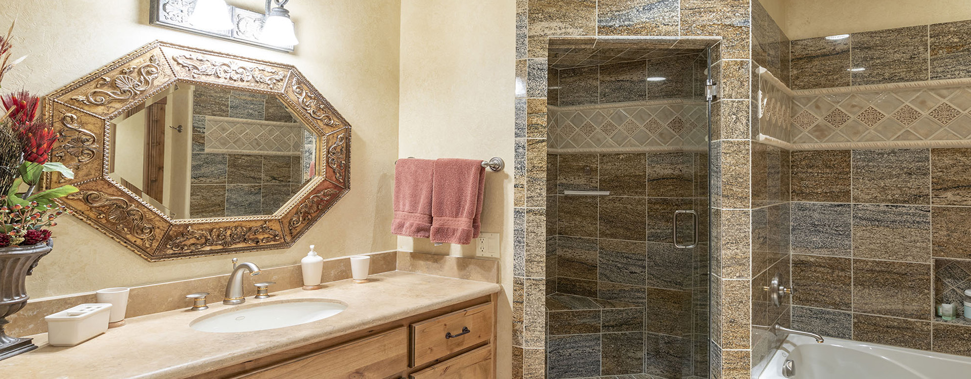 9.1-bearpaw-manor-telluride-guest-suite-iii-bath