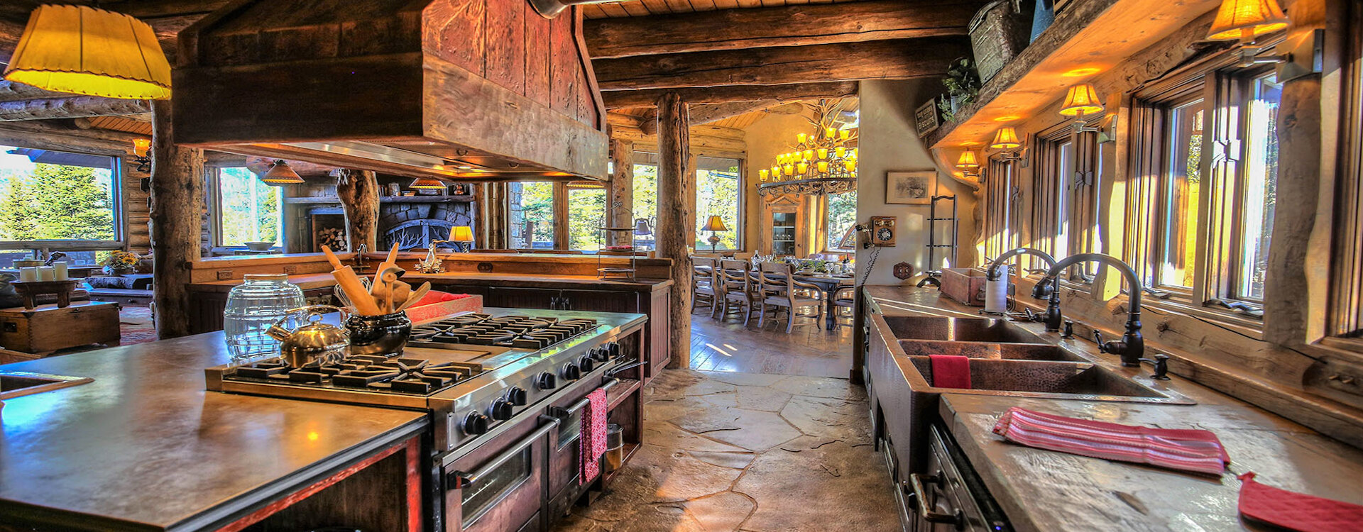 11-telluride-castlewood-kitchen-reverse