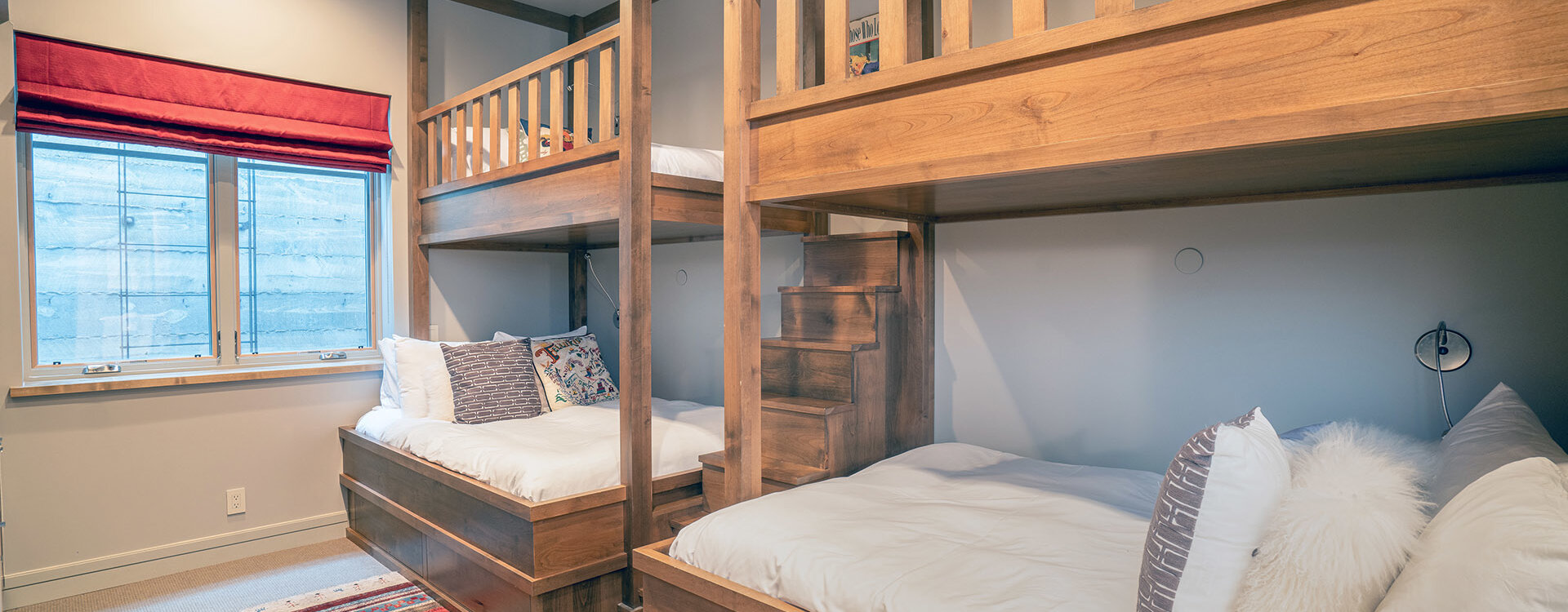 12.0-129-rocky-rd-mountain-village-bunk-room