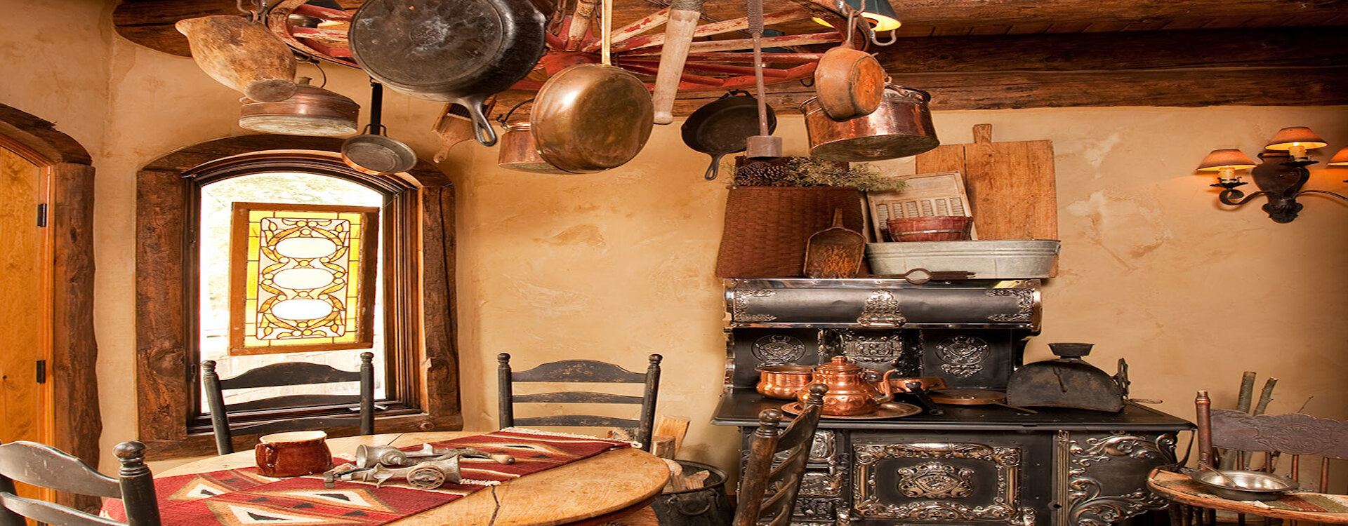 14-telluride-castlewood-kitchen-breakfast-nook