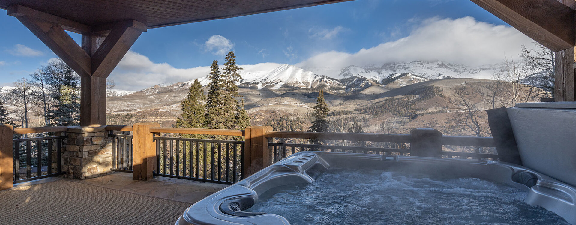 2.2-see-forever-121-mountain-village-hot-tub2