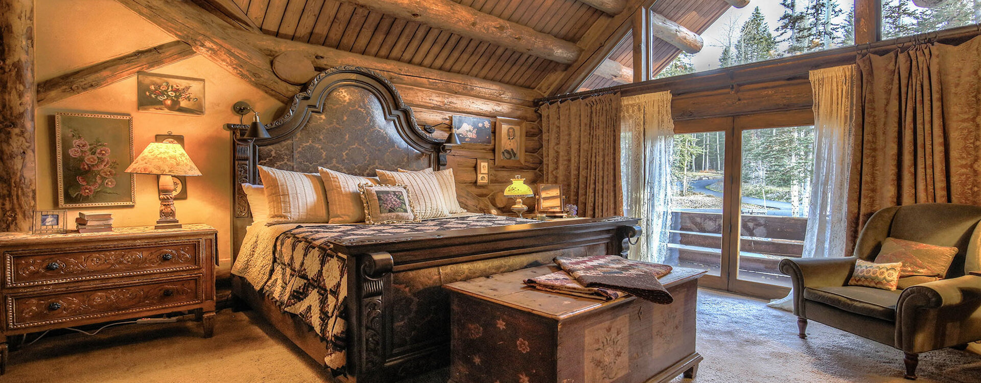 24-telluride-castlewood-guest-bedroom-7-view