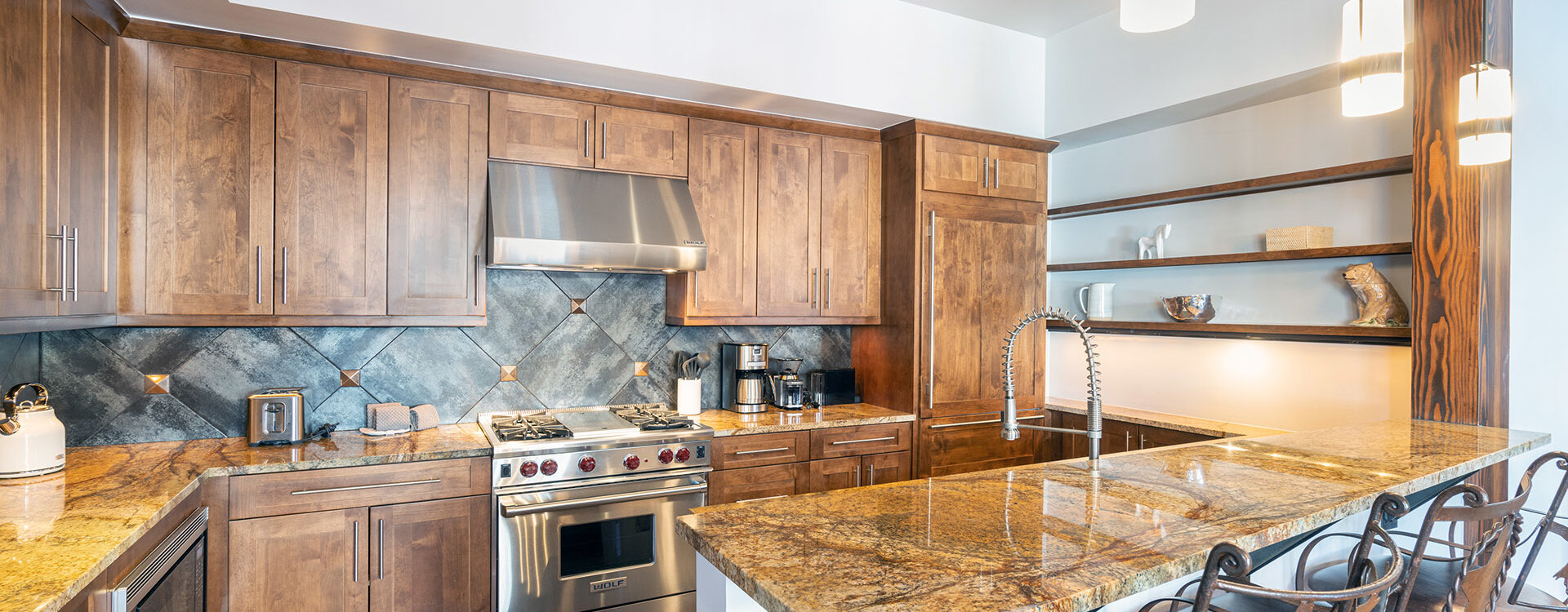 3.0-elkstone-104-mountain-village-kitchen1