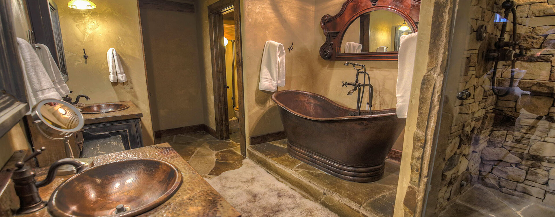 30.5-telluride-castlewood-guest-bathroom-6