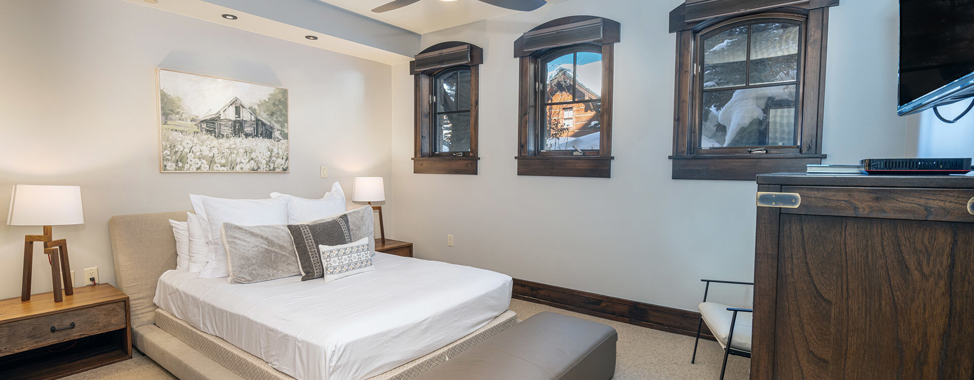 6.0-elkstone-104-mountain-village-guest-suite1