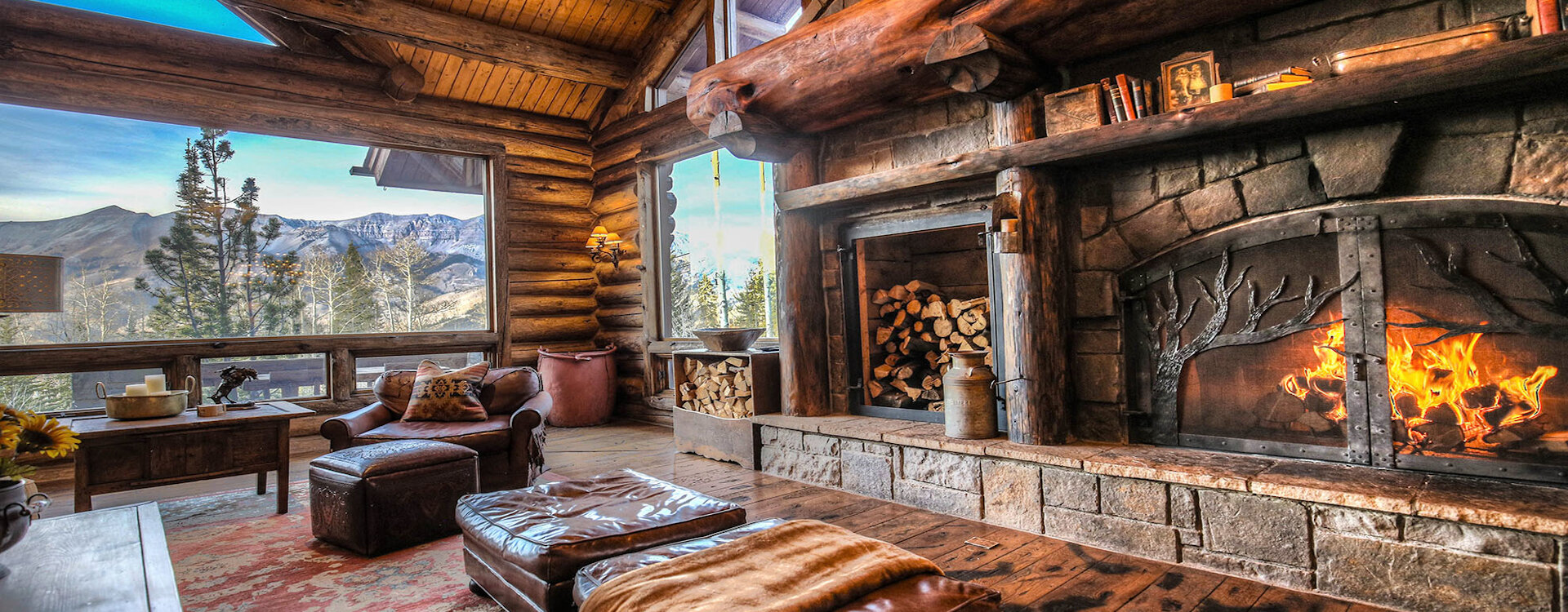 6.5-telluride-castlewood-living-fireplace