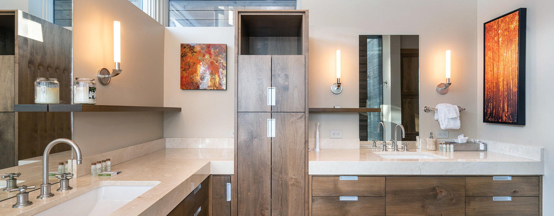 7.3-129-rocky-rd-mountain-village-primary-suite-bath2