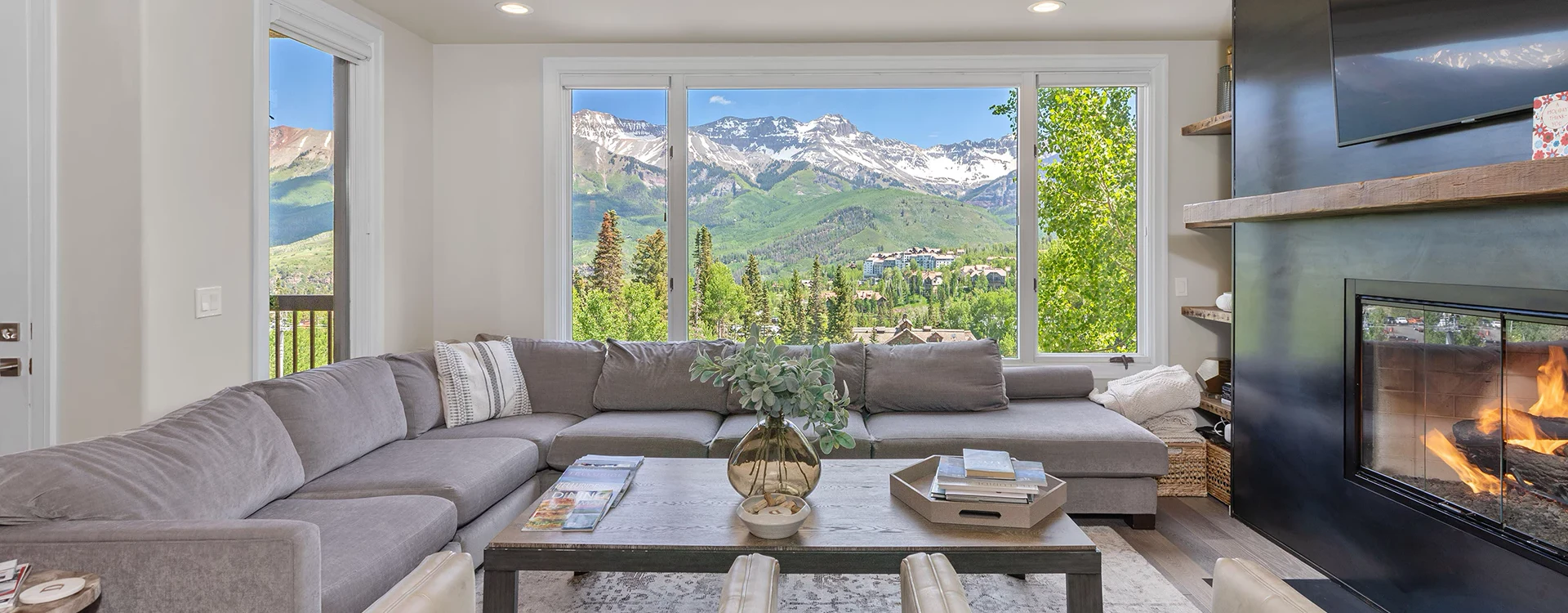 1.0-lorian-luxe-mountain-village-living-room1.webp