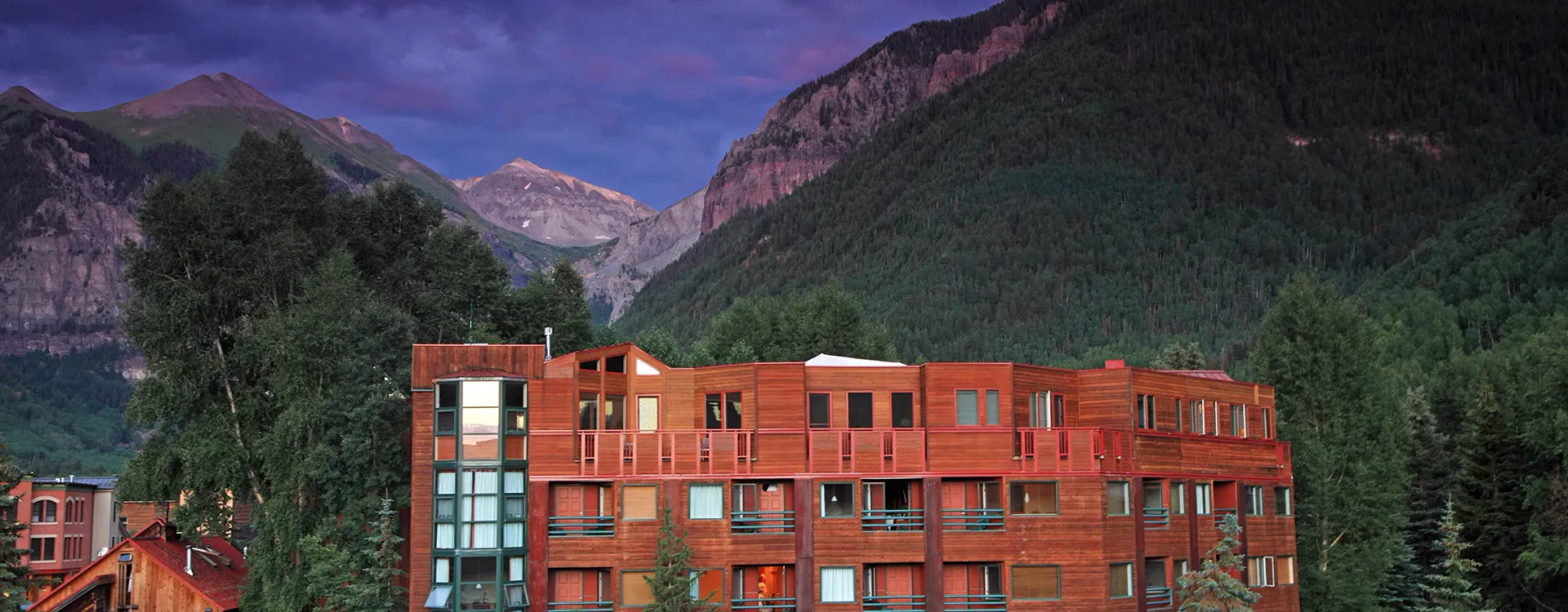 5.0-alpine-escape-ice-house-telluride-exterior