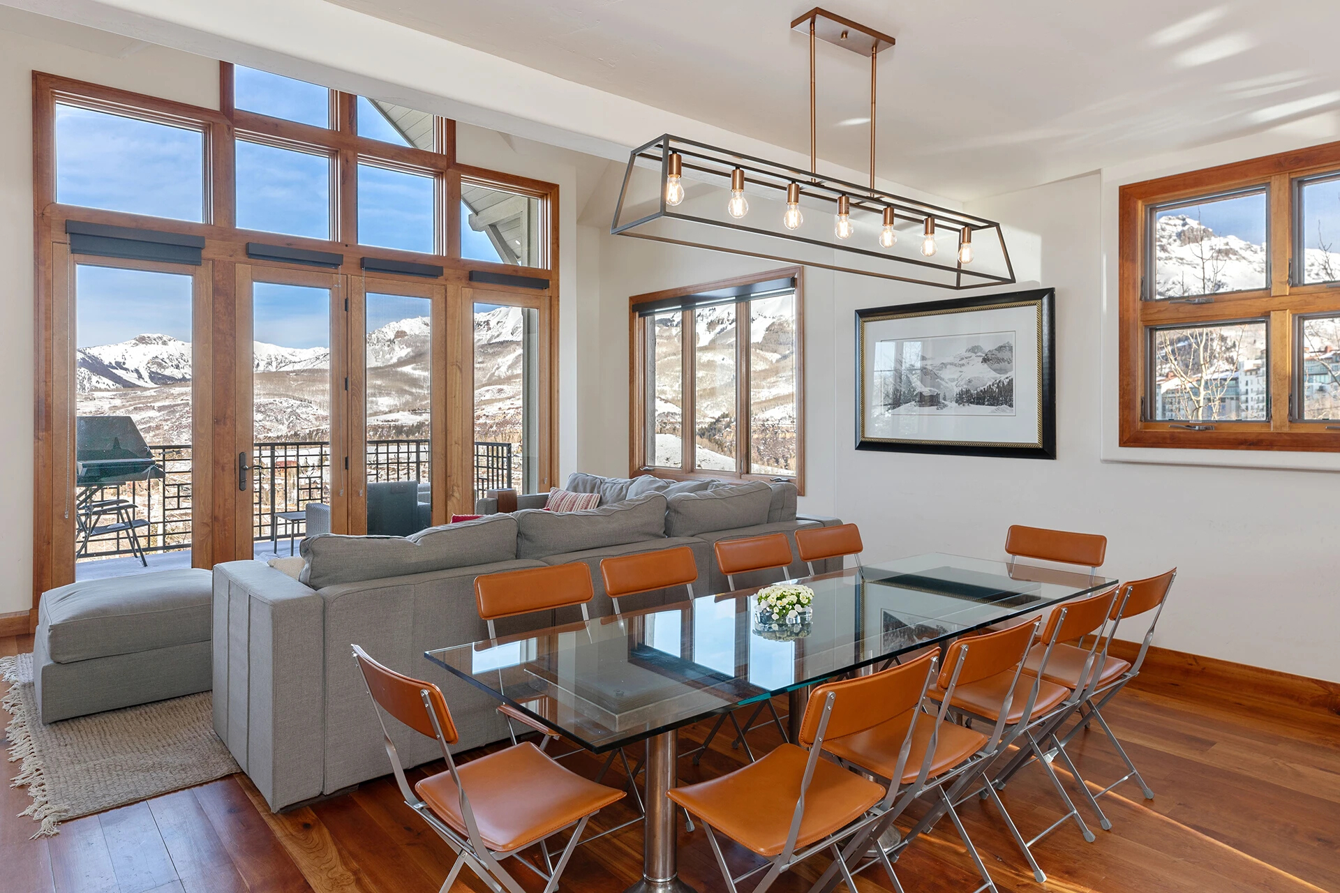 3.1-mountain-village-vacation-rental-ascent-aspen-ridge-dining-room2