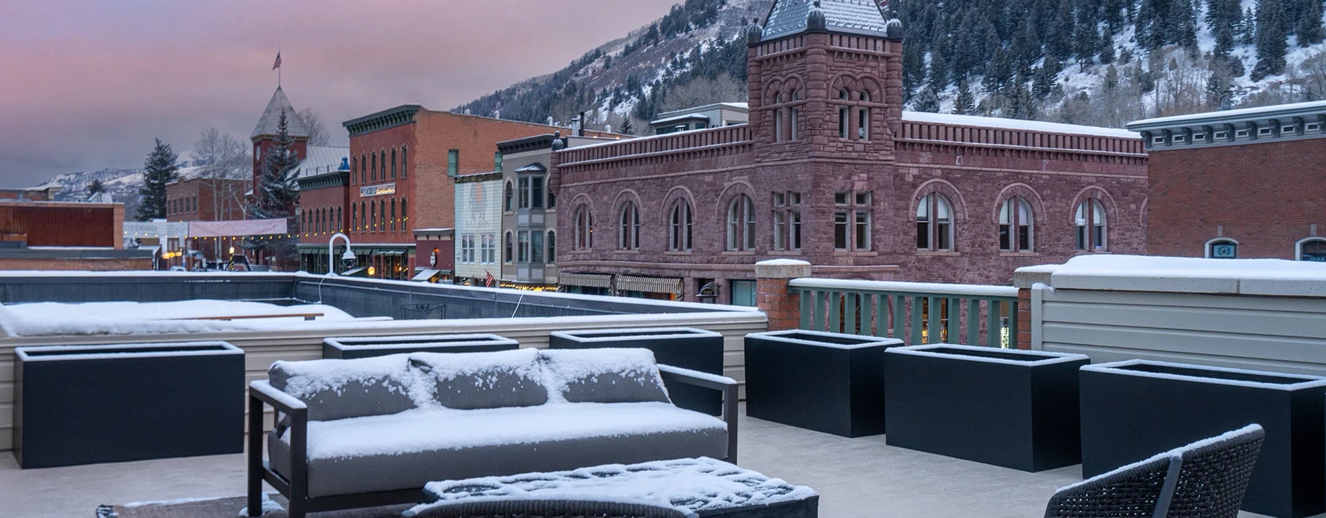 4.4-telluride-heritage-penthouse-rooftop7.webp